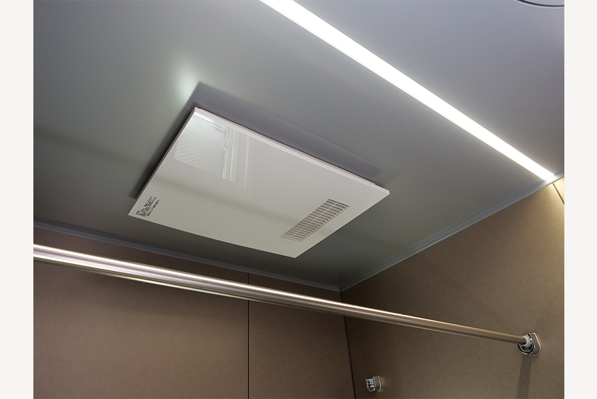 バス乾燥機能と物干しバー